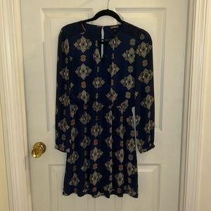 Blue long sleeved dress from Express. Good condition. Modest neckline.